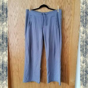 GAP Body Fit Sweats Grey